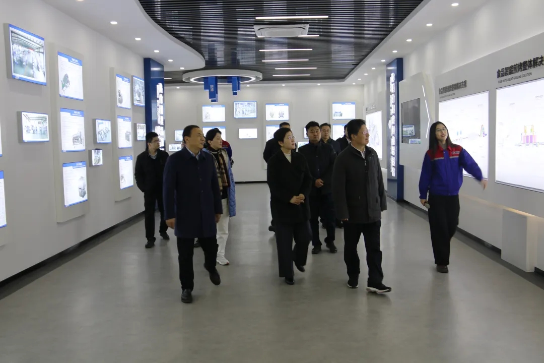 市政協(xié)黨組書記、主席孟慶斌一行赴銳智智能開展調(diào)研指導(dǎo)工作